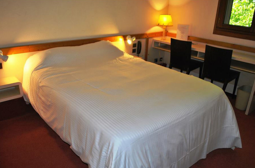 Citotel Hotel Les Alizes Езін Екстер'єр фото